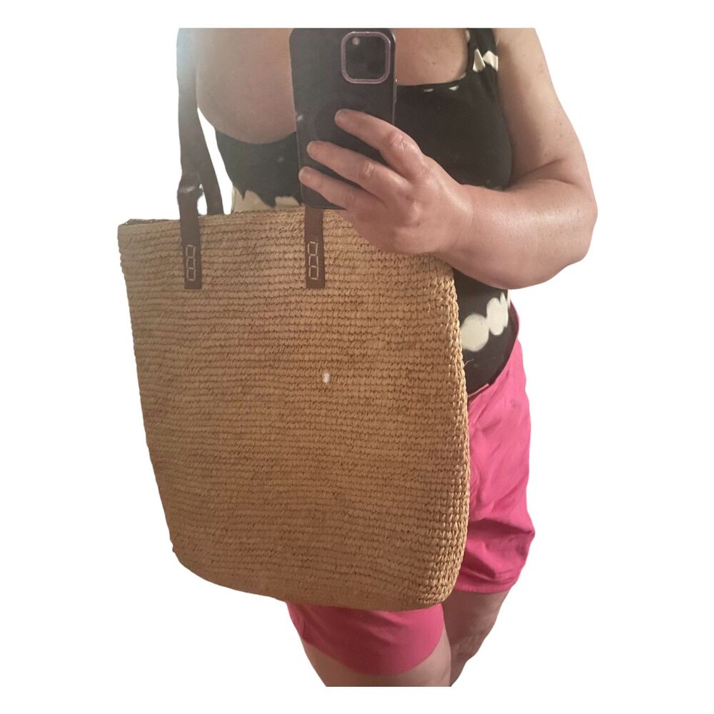 Large Tommy Bahama Woven Straw Rattan Bucket Beach Pool Tote Bag Resort Summer - Picture 2 of 10